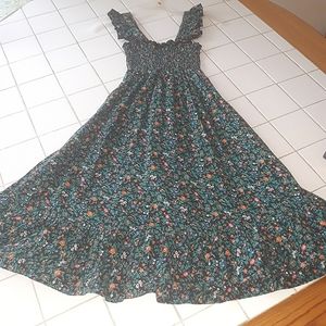 Floral ruffle fit and flare dress size S